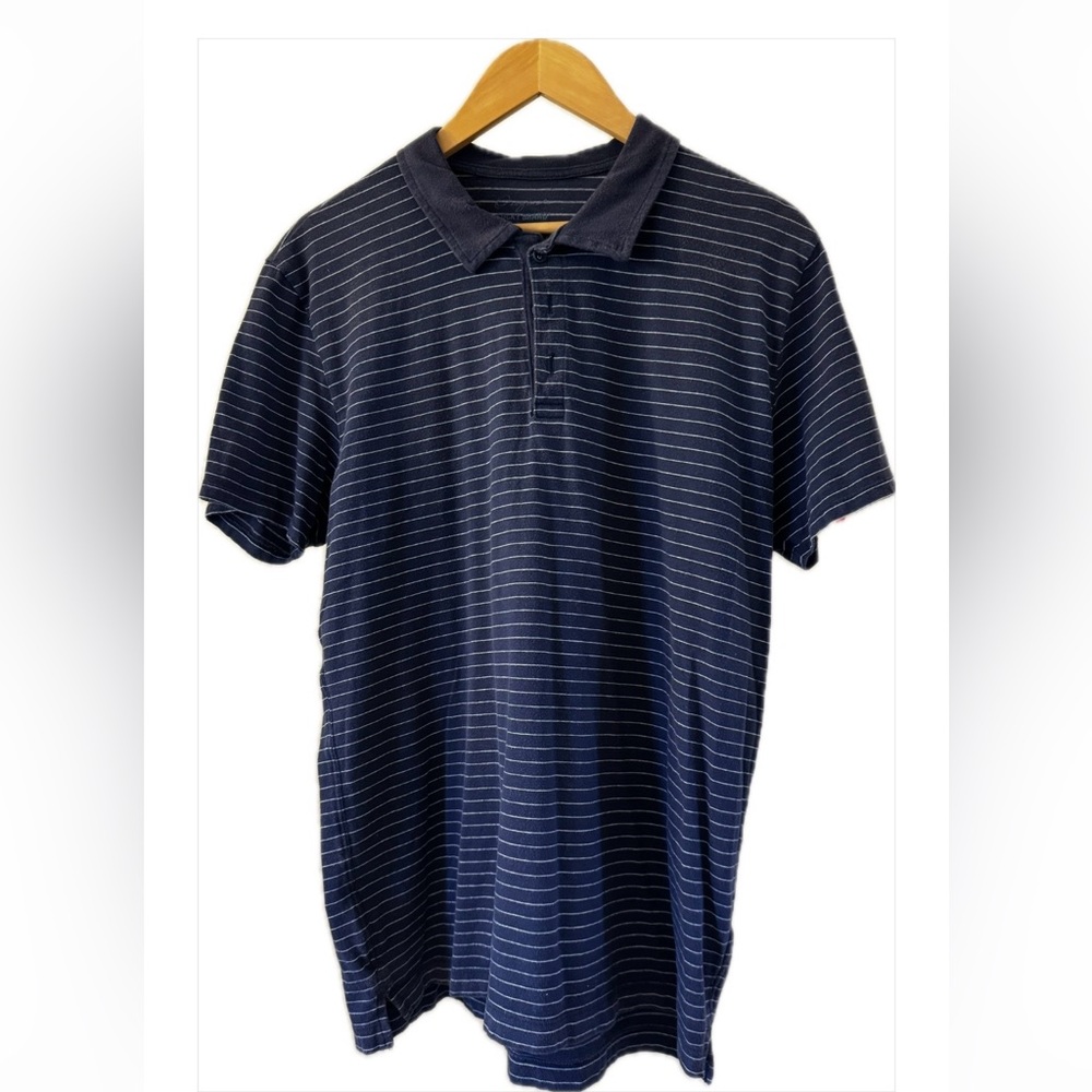 😎 Lucky Brand California Original short sleeve blue striped polo, in size large